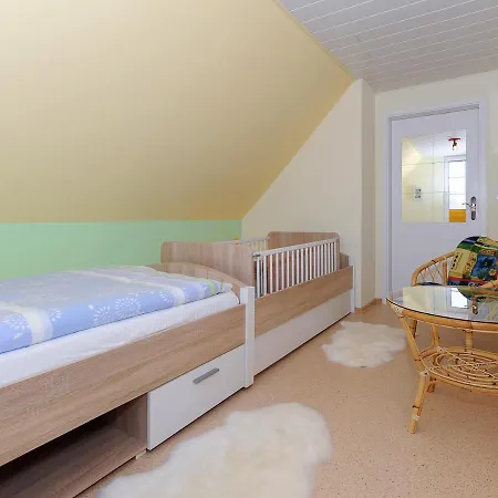 Menschen Meehr Und Wilder Wein Hohenkirchen (Wangerland)