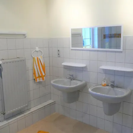 Menschen Meehr Und Wilder Wein 펜션 *